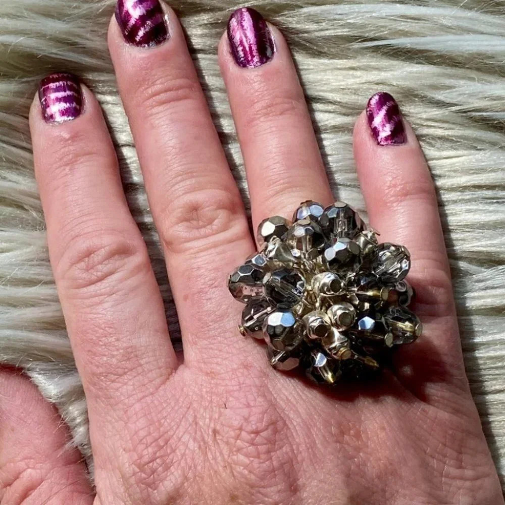 🟣 (2/$20) - Fun Large Beaded Stretch Ring - One Size - Picture 6 of 8